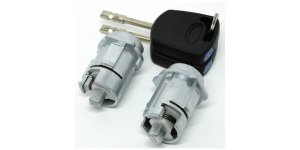 Ford Fiesta 2001-2012 Fusion 2001-2008 Első oldalajtókhoz kulcsos zárbetét készlet 4454169 4454170
