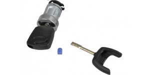 Ford Mondeo III gyújtáskapcsoló zárbetét 4965992