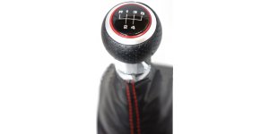 Audi A4 A5 A6 Q5 Váltószoknya Váltógomb 5+R 8K0863278A műbőr, fekete, ezüst